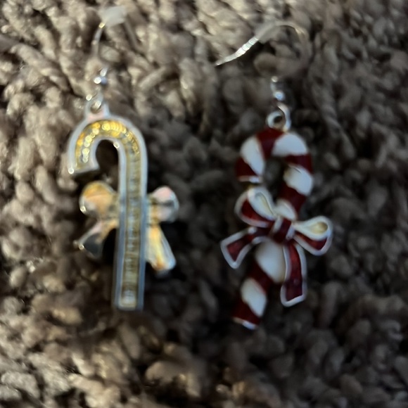 Earrings for anyone - Picture 14 of 17